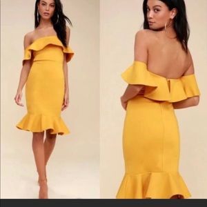 Lulu’s mustard off shoulder bodycon dress medium